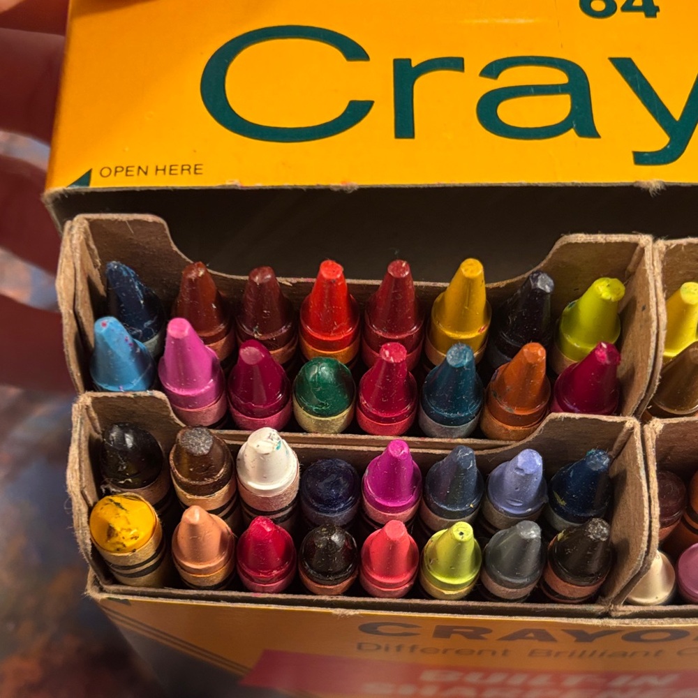 Vintage Crayon 64-Count Crayons Box – Yellow & Dark Green Built in Sharpener - Picture 7 of 14